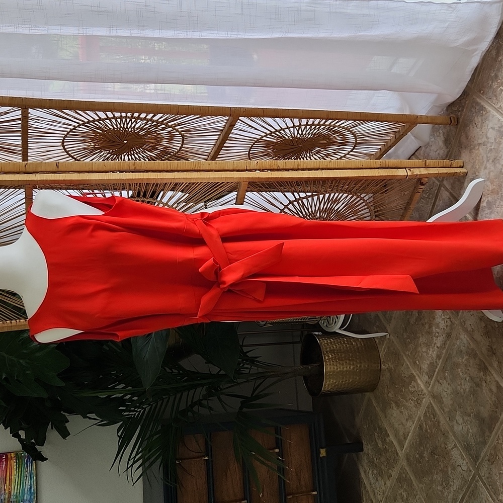 Banana Republic petite, cropped jumpsuit. Petite size 10.